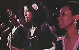 natalie cole with backup singers